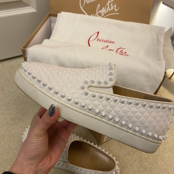 Christian Louboutin PikBoat Nappa Scallop Sneakers - Picture 5 of 8